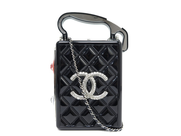 sac a main chanel minaudiere traffic light logo cc