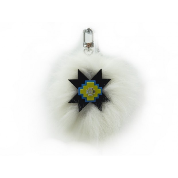 NEUF PORTE CLES LOUIS VUITTON MP1647 EN FOURRURE LAPIN BLANC FUR KEY HOLDER 760€