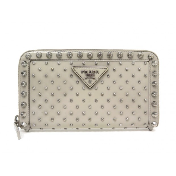 PORTEFEUILLE PRADA PORTE MONNAIE CLOUTE 1M0506 GRIS CARTES STUDDED WALLET 760€