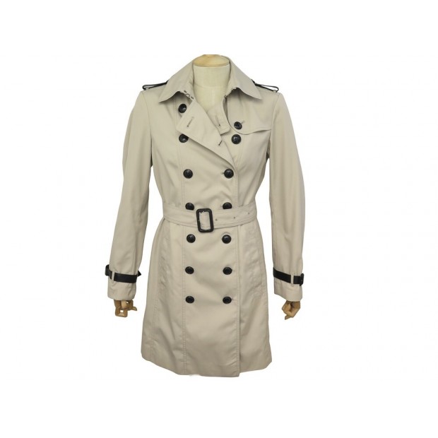 impermeable burberry trench beige sanglons en cuir