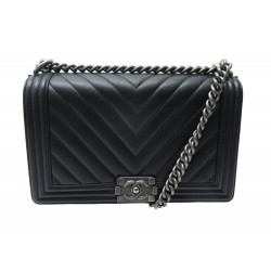 NEUF SAC A MAIN CHANEL GRAND BOY A92193 EN CUIR CHEVRON CAVIAR BANDOULIERE 6700€