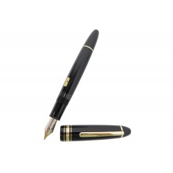 NEUF VINTAGE STYLO MONTBLANC MEISTERSTUCK PLUME A PISTON 146 EN RESINE PEN 725€