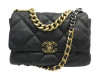 sac a main chanel grand 19 en cuir noir bandouliere