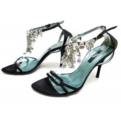  SANDALES SERGIO ROSSI EN SATIN NOIR BRIDE AVEC PIERRE CRISTAL & PERLES GRISES