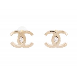 NEUF BOUCLES D'OREILLES CHANEL LOGO CC STRASS METAL DORE NEW EARRING 650€