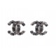 BOUCLES D'OREILLES CHANEL LOGO CC METAL PERLES NOIRES & STRASS SAC EARRINGS 500€