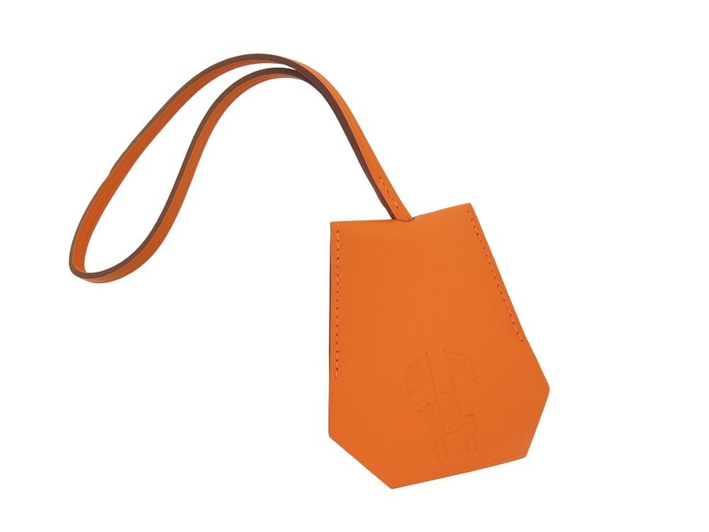 porte cle hermes clochette orange the spirit of