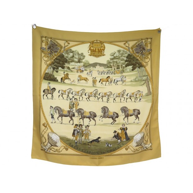 VINTAGE FOULARD HERMES PRESENTATION DES CHEVAUX CARRE 90 SOIE BEIGE SCARF 495€