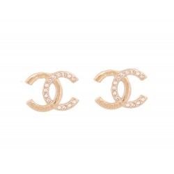 NEUF BOUCLES D'OREILLES CHANEL LOGO CC STRASS METAL DORE + BOITE EARRINGS 650€