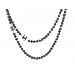 COLLIER CHANEL SAUTOIR PERLES NOIRES & LOGO CC ARGENTE 200 PEARL NECKLACE 2000€