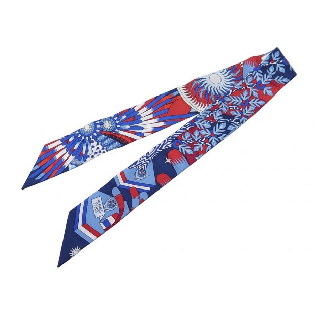 NEUF FOULARD TWILLY HERMES LA SOURCE DE PEGASE H063434S SOIE BLEU SCARF NEW 200€