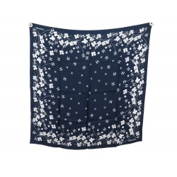 NEUF FOULARD CHANEL LOGO CC ET FLEURS AA7691 EN SOIE BLEU MARINE SILK SCARF 530€