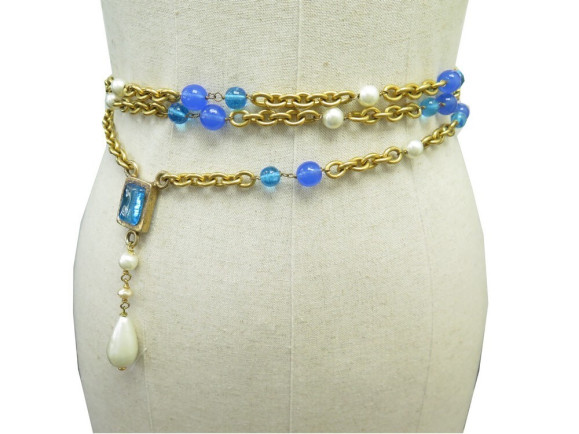 ceinture chanel collier chaine perles gripoix