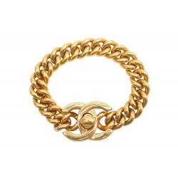 VINTAGE BRACELET CHANEL 1996 CHAINE FERMOIR TIMELESS 19CM EN METAL DORE BANGLE