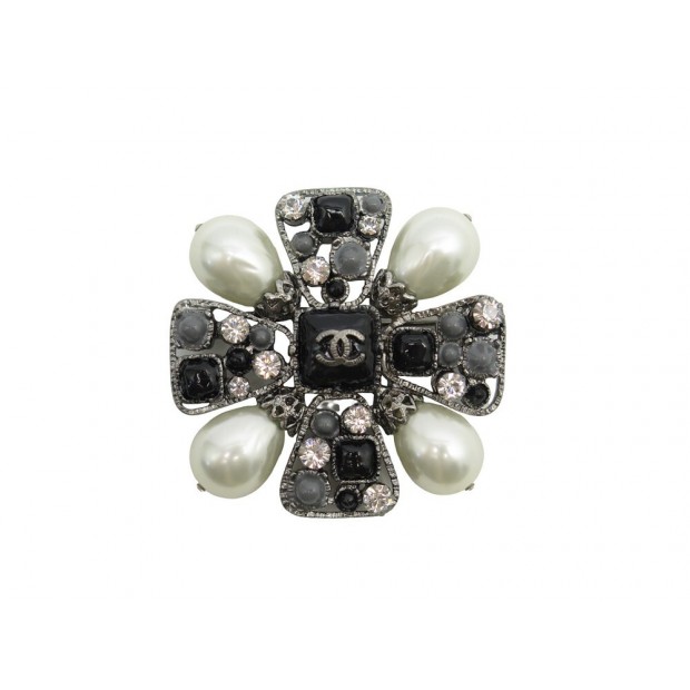 NEUF BROCHE CHANEL CROIX EN METAL DORE AVEC PERLES PIERRES GRIPOIX BROOCH 1100€