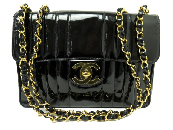 sac a main chanel timeless jumbo cuir vernis
