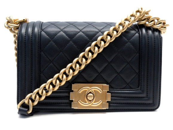 sac a main chanel petit boy a67085 en cuir caviar noir