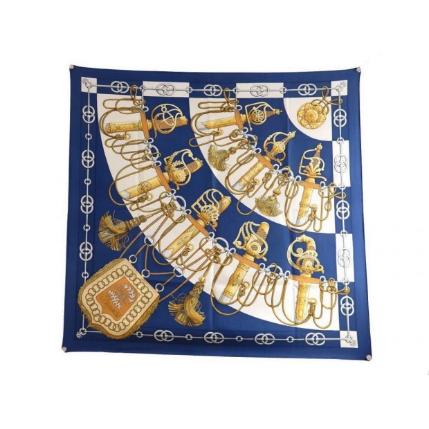 FOULARD HERMES CARRE SOIE 1