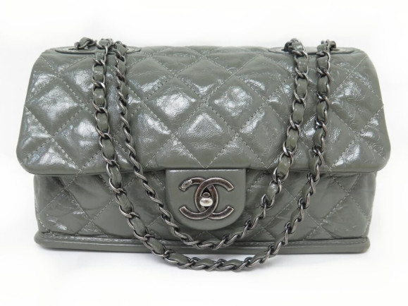 sac a main chanel rabat timeless en cuir vernis