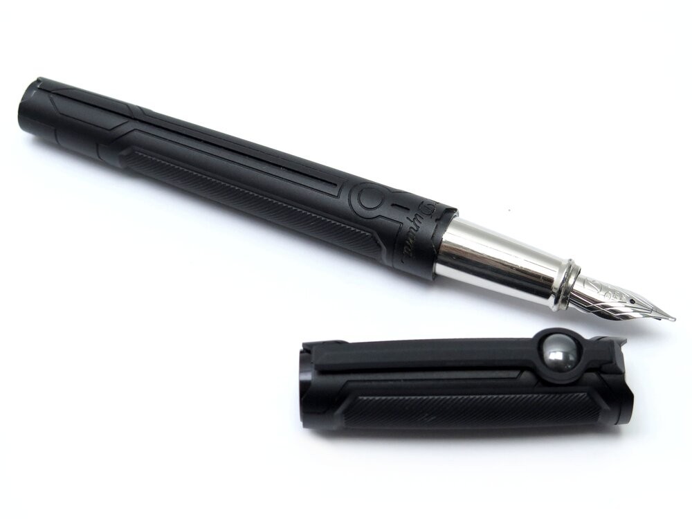 stylo plume st dupont armors of tomorrow 410693 ed