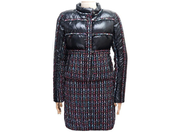 tailleur chanel blouson matelasse jupe droite