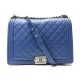 SAC A MAIN CHANEL GRAND BOY EN CUIR MATELASSE BLEU BANDOULIERE BLUE PURSE 7100€