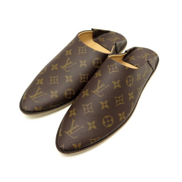 NEUF CHAUSSURES LOUIS VUITTON MULES MONOGRAM PHARREL WILLIAMS 41 SLIPPERS 990€