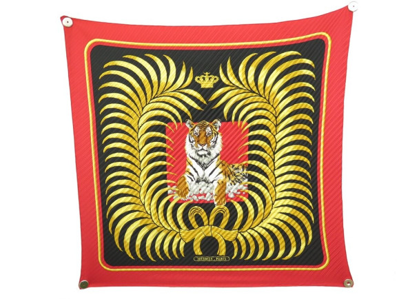   foulard hermes tigre royal carre plisse
