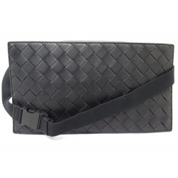 SAC CEINTURE BOTTEGA VENETA BANANE CUIR INTRECCIATO NOIR LEATHER BELT BAG 2500€