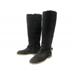 CHAUSSURES LOUIS VUITTON BOTTES FOURREES 38 EN DAIM MONOGRAM NOIR BOOTS 1500€