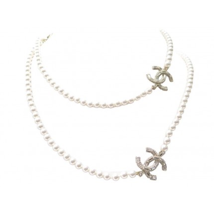 NEUF COLLIER CHANEL LOGO CC & PERLES SAUTOIR 110CM EN METAL DORE NECKLACE 1990€