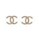 NEUF BOUCLES D'OREILLES CHANEL LOGO CC CHAINE EN METAL DORE NEW EARRINGS 750€