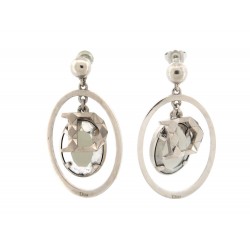 BOUCLES D'OREILLES CHRISTIAN DIOR PENDANTES LOGO D ET PIERRE METAL ARGENTE 570€