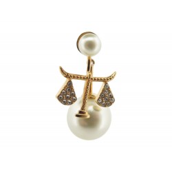 MONO BOUCLE D'OREILLE CHRISTIAN DIOR TRIBALE SIGNE ZODIAQUE PERLE EARRING 360€