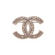 NEUF BROCHE CHANEL LOGO CC STRASS ET PERLES EN METAL DORE GOLD STEEL BROOCH 750€