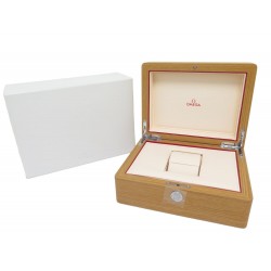NEUF BOITE PR MONTRE OMEGA SEAMASTER SPEEDMASTER EN BOIS VERNIS PORTE CARTE ETUI