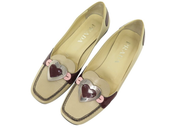 chaussures prada mocassins heart heart cuir beige 36