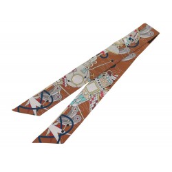 NEUF FOULARD HERMES TWILLY ODYSSEY EN SOIE MULTICOLORE + BOITE SILK SCARF 210€
