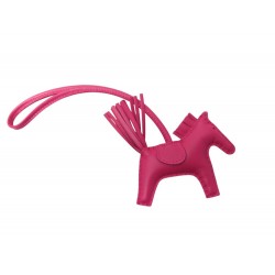 NEUF BIJOU DE SAC HERMES GRIGRI CHEVAL RODEO PM CUIR FUSHIA NEW BAG CHARM 465€