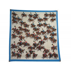 VINTAGE FOULARD HERMES LA CHARGE LAMOTTE CARRE 90 EN SOIE BLEU SILK SCARF 530€