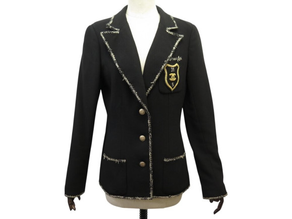 rare veste chanel ecusson logo gallon 40 m le diable