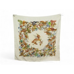 FOULARD HERMES L'INTRUS A. DE JACQUELOT CARRE 90 EN SOIE BEIGE SILK SCARF 530€