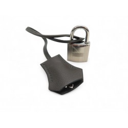NEUF TIRETTE AVEC CLOCHETTE HERMES EN CUIR EPSOM ETAIN + CADENAS ARGENT PADLOCK