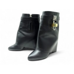 CHAUSSURES GIVENCHY BOTTINES SHARK LOCK CADENAS 4G 37 EN CUIR NOIR BOOTS 1750€