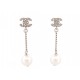 NEUF BOUCLES D'OREILLES CHANEL LOGO CC STRASS & PERLES PENDANTES EARRINGS 800€