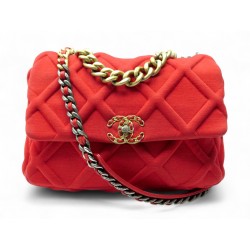 SAC A MAIN CHANEL 19 EN JERSEY MATELASSE ROUGE 2019 BANDOULIERE BAG PURSE 5500€