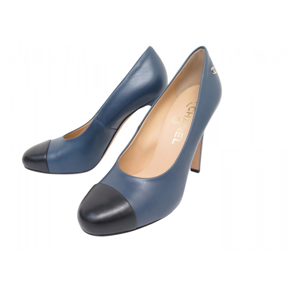 NEUF CHAUSSURES CHANEL G33303 ESCARPINS 37 CUIR BICOLORE BLEU NOIR SHOES 1190€