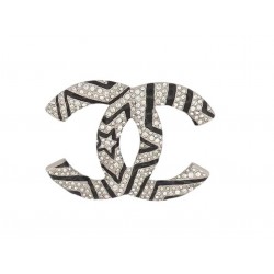 NEUF BROCHE CHANEL LOGO CC STRASS ETOILE EN METAL ARGENTE NEW STEEL BROOCH 720€