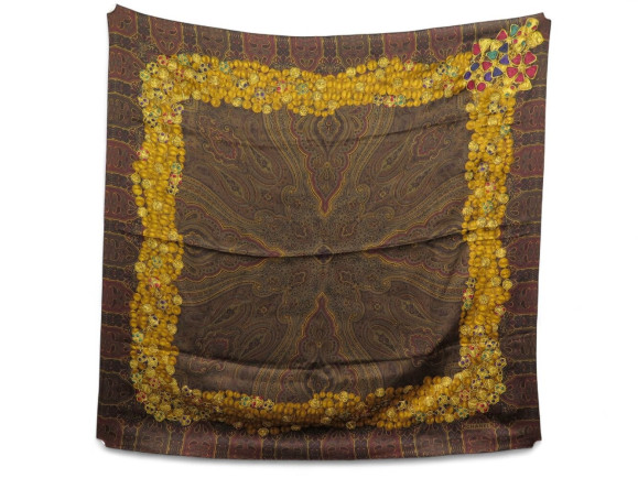 foulard chanel motif byzanthin bijoux