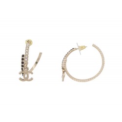 NEUF BOUCLES D'OREILLES CHANEL CREOLES LOGO CC & STRASS NOIR 2022 LOOP EARRINGS